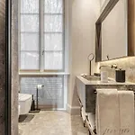 Villa Grey