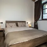 Inn Aosta - La Piazza