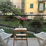 La Casa Gialla Di Valentina