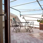 Bilocale In Piazza A Numana - Casa Del Sole Sx