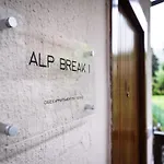 Alp Break 1 - Nel Borgo Storico Del Ponte Romano