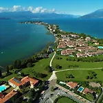 Little Venezia Apt - Relax In Piscina Fronte Lago