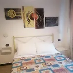 B&B 