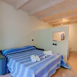 Yellow, Orange And Blue Apartments Desenzano - Happy Rentals