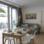 La Casa Di Marty Per 9 - Belcantovillas