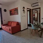 Trilocale In Via Delle Azzorre