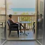 Paradiso 2 Suite Apartment