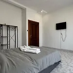 Corso Novara - 8 Posti Letto E Self Check-In Vicino La Stazione Centrale Di Napoli