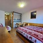Residence Petit Tibet