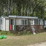 Albatross Mobile Homes On Camping Mare E Pineta