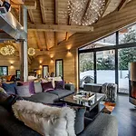 Chalet Cortina Luxury Living Winter Wonderland