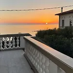 Appartamento Mare Caletta Castiglioncello