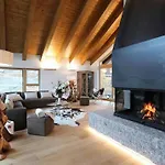 5Br Luxurious Contemporary Mountain Home