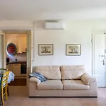La Casina Del Pescatore On The Beach - Happy Rentals