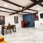 La Casa Dei Maestri