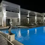Sunshine Luxury Apartments - Private Pool And Beach - Policoro Lido
