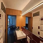 Accogliente Casa Con Giardino