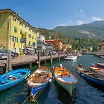 Residenza Al Lago - Happy Rentals