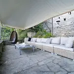 Storica Villa Sul Lago Di Como Con Darsena Privata