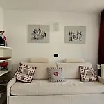 Cervino Ski Base- Bluchalet