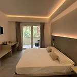 Villa Mimosa Florital