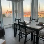 Giorgia House
