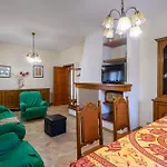 Awesome Apartment In Alba Adriatica With Kitchen