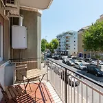 Walk-Ostia - Central New Condo