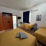 Hotel La Carruba