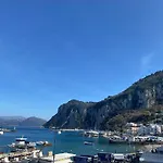 La Baia Di Napoli