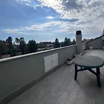 Ultimo Piano Con Due Terrazzi
