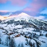 Simona Luxury Apartment Few Steps From Ski - Happy Rentals