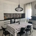 La Casa Di Ely