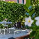 Maji Como Lake Apartment