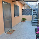 Casa Indipendente A 5 Minuti Da Aeroporto Di Fiumicino E Spiaggia