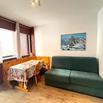 Schuss 1 Cervinia Apartment With Balcony- Without Wifi - Cir 0197