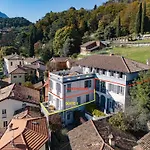 Villa Viviana - By Myhomeincomo