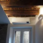 Un Balcone Sul Lago