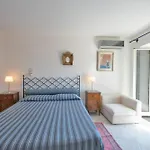 Villa Costant