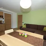 Apartments- La Zipla