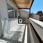 Isabel Apartment