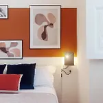 Vittani Palace - The Red Apartment