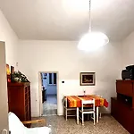 Rooms For Rent Livorno-Center