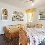 Gorgeous Apartment In Marina Di Campo