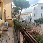Gorgeous Apartment In Marina Di Campo