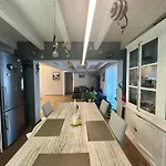 Arya Lake Apartment