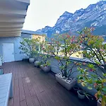 Arya Lake Apartment