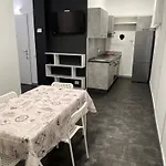 Appartamento Centro E Mare Piano Terra