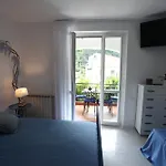 Jungle Rooms