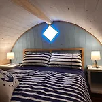 Tiny House - Love Boat